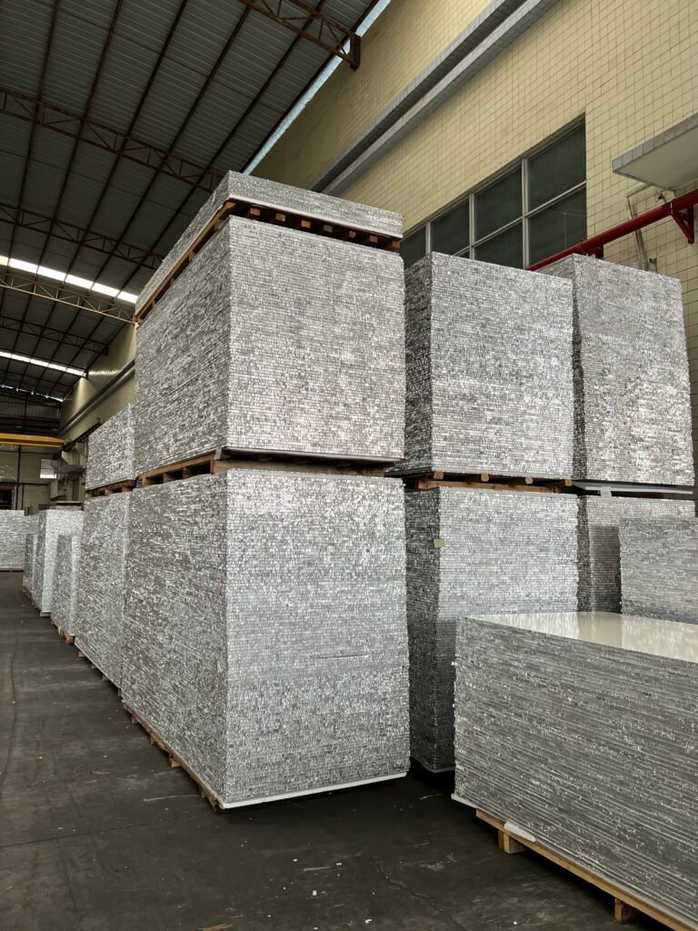 Thailand Aluminum Product Distribution Partnershi